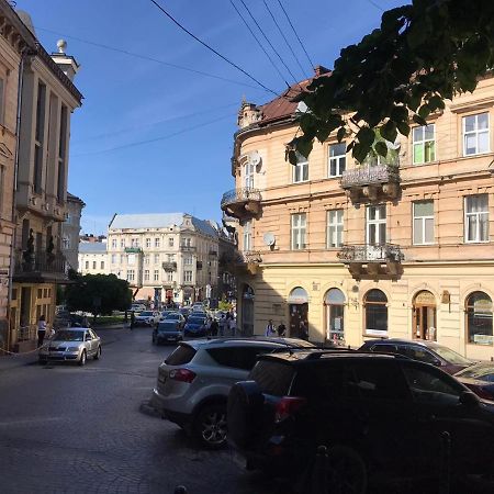 Apartments On Shevchenko Avenue Lviv Extérieur photo