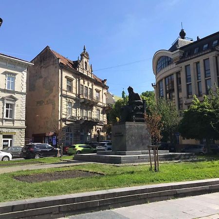 Apartments On Shevchenko Avenue Lviv Extérieur photo