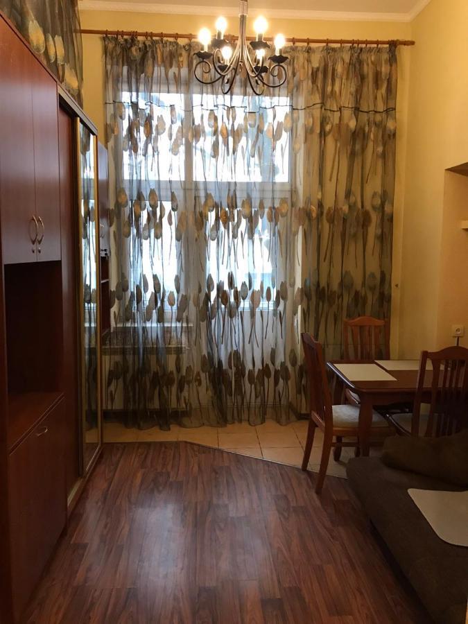 Apartments On Shevchenko Avenue Lviv Extérieur photo