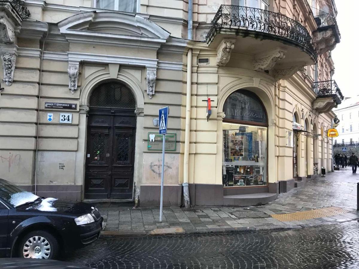 Apartments On Shevchenko Avenue Lviv Extérieur photo