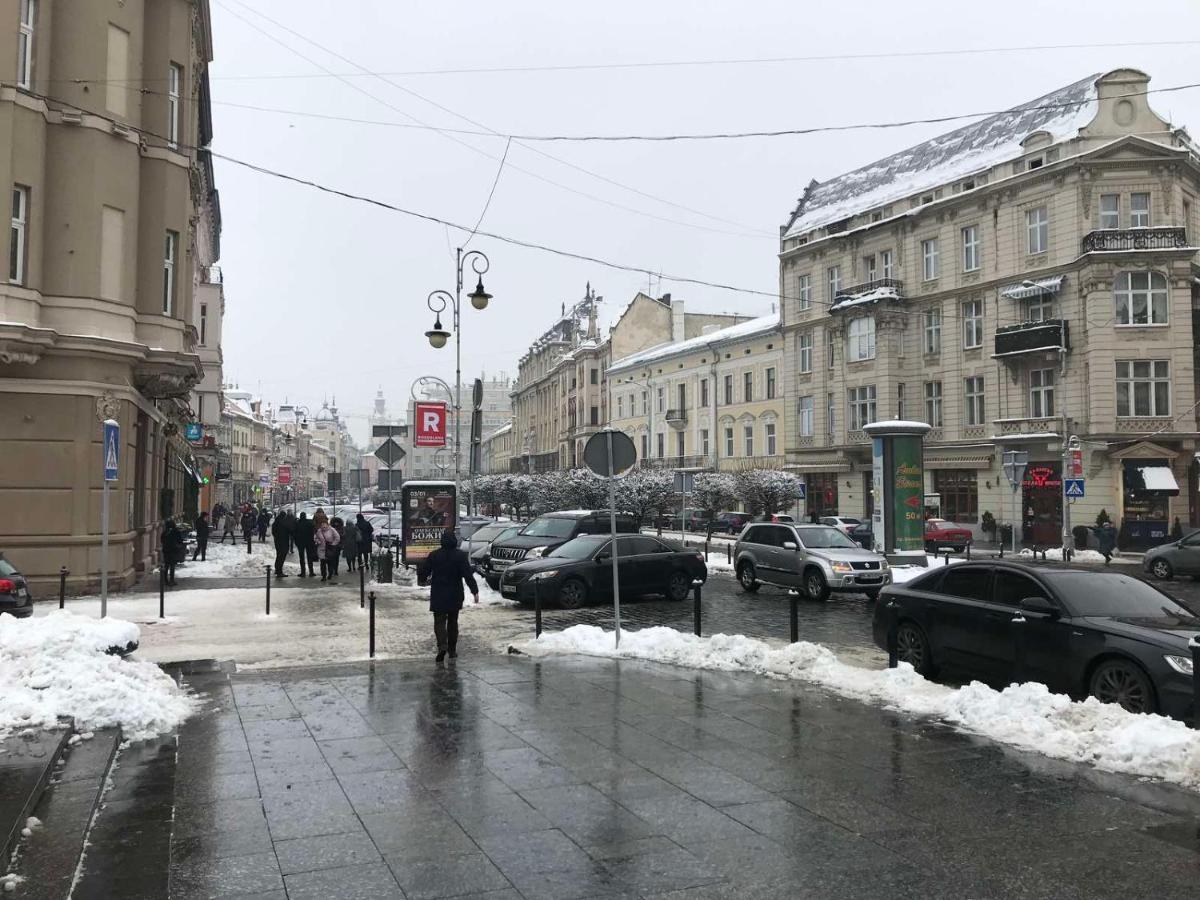 Apartments On Shevchenko Avenue Lviv Extérieur photo