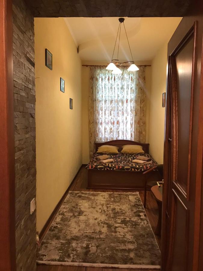 Apartments On Shevchenko Avenue Lviv Extérieur photo