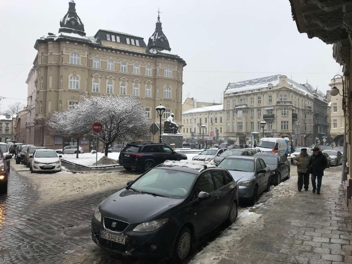 Apartments On Shevchenko Avenue Lviv Extérieur photo