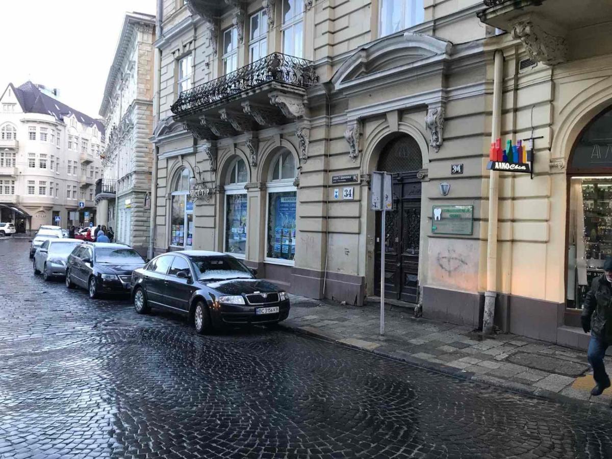 Apartments On Shevchenko Avenue Lviv Extérieur photo