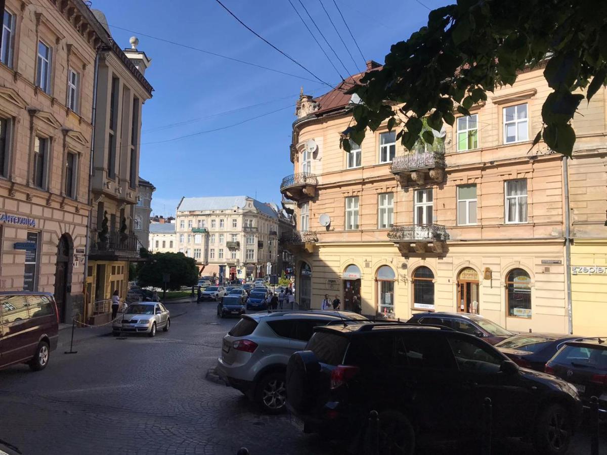Apartments On Shevchenko Avenue Lviv Extérieur photo